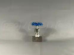 Вентиль голчастий муфтовий нержавіючий DN8 (1/4"), н/ж сталь AISI316, Ру140 (2000 PSI), до 150°C, BSPP, ручка барашек