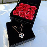 Набір мильних троянд Best Wishes 9 шт. у подарунковій коробці з кулоном чорної, фото 2
