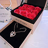 Набір мильних троянд 9 шт. у подарунковій скриньці з кулоном Best Wishes рожевої, фото 2
