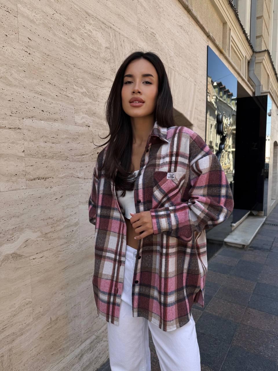 Жіноча кашемірова тепла сорочка в клітку в стилі оверсайз, фото 1