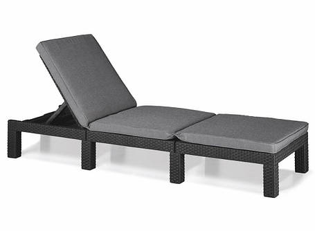 Шезлонг пластиковий Keter Daytona, сірий, фото 1