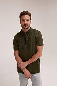 Чоловіча зелена вишиванка футболка з вишивкою