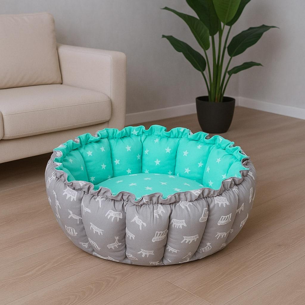 Лежанка для кота та собаки «Кошик» сіра з м’ятним від New and Classic, фото 1