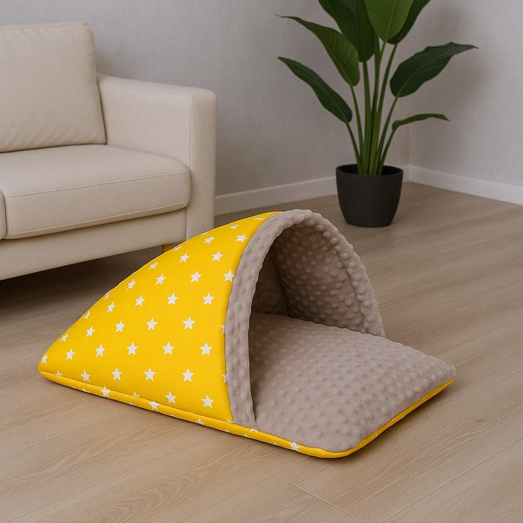 Лежанка для кота та собаки Тапочок жовта з бежевим від, фото 1