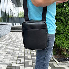 Чоловіча сумка через плече месенджер Solo чорна 3 відділення, фото 2
