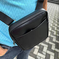 Чоловіча сумка через плече месенджер Solo чорна 3 відділення, фото 5