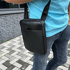 Чоловіча сумка через плече месенджер Solo чорна 3 відділення, фото 3