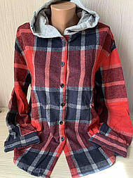 Стильна жіноча кашемірова сорочка червона картата з капюшоном