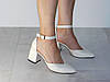 Туфлі на стійкому підборі жіночі шкіряні молочного кольору 40р, фото 2