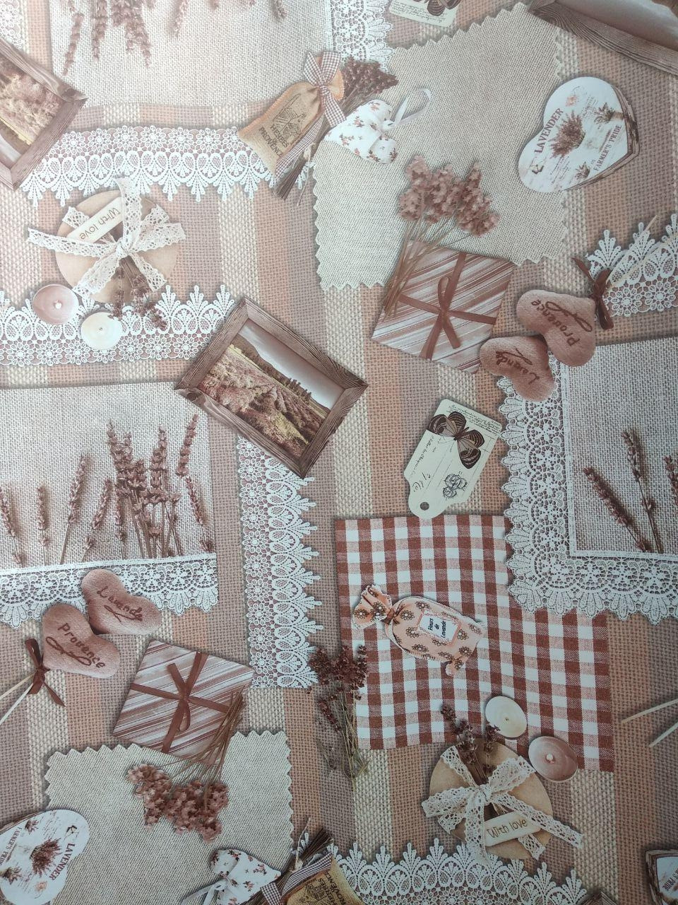 Клейонка на стіл Dekorama Бузкова троянда, фото 1