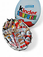 Солодкий подарунковий бокс “Mega Kinder Surprise Box”