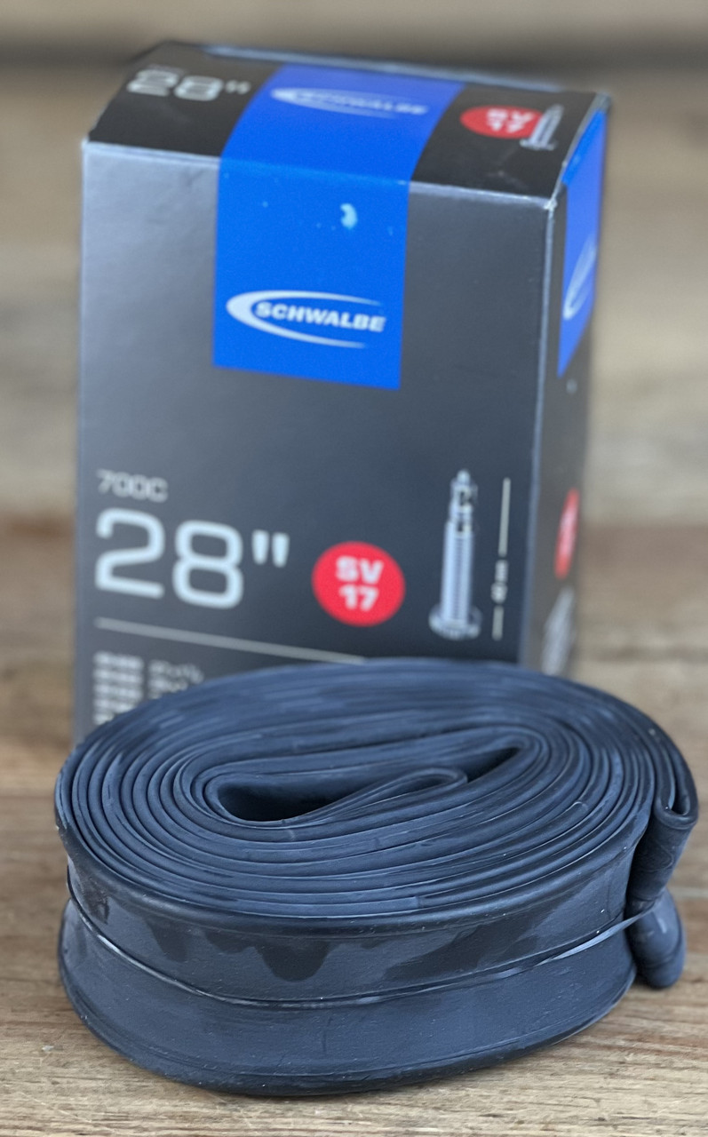 Камера на велосипед велокамера Schwalbe 700x28/45C FV 40mm (28/47-622) 150g, фото 1