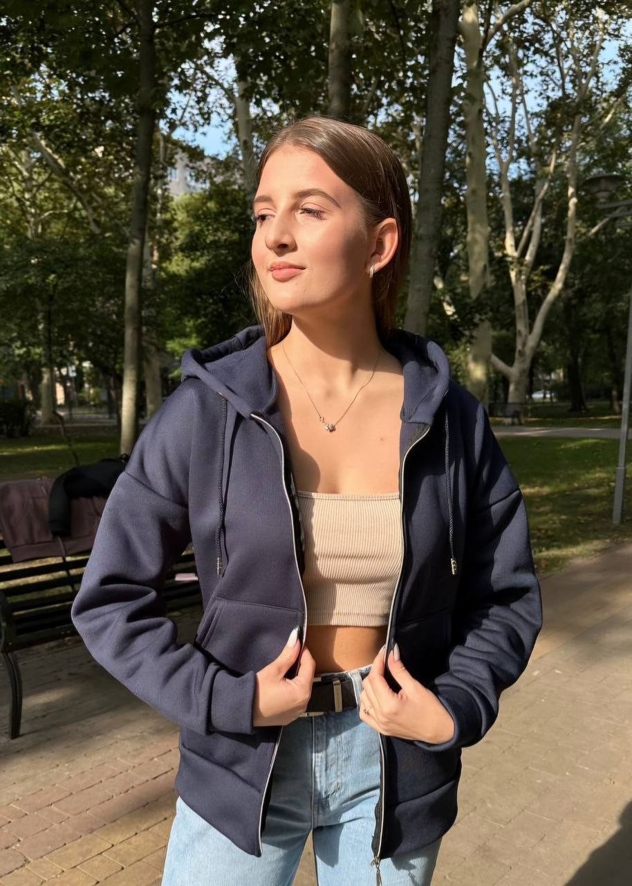 Утеплена жіноча худі на блискавці з капюшоном синя, фото 1