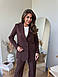 Жіночий класичний трендовий костюм двійка у розмірах S-L широкі штани палаццо і подовжений піджак, фото 3