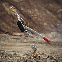 Лебідка ручна 1 т з міцним сталевим тросом 2.5 м, вага 4.6 кг