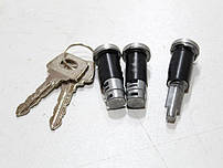 Личинки замков ВАЗ 2108-099 2108-6100045 Flagmus