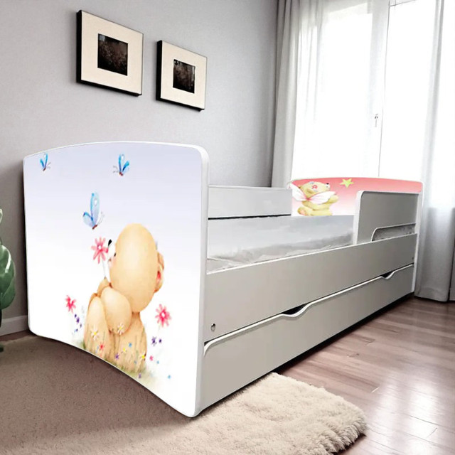 Ліжко для дівчинки або хлопчика Кіндер Кул із захисними бортиками, на ламелях + ящик в комплекті