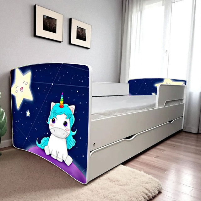 Ліжко для дівчинки або хлопчика Кіндер Кул із захисними бортиками, на ламелях + ящик в комплекті