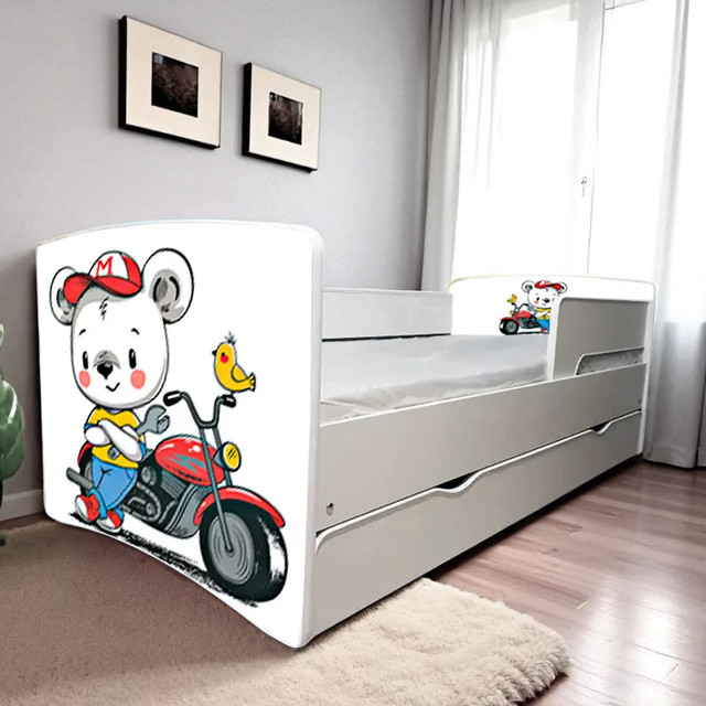 Ліжко для дівчинки або хлопчика Кіндер Кул із захисними бортиками, на ламелях + ящик в комплекті