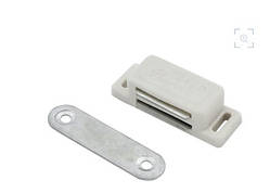 Магніт GIFF білий