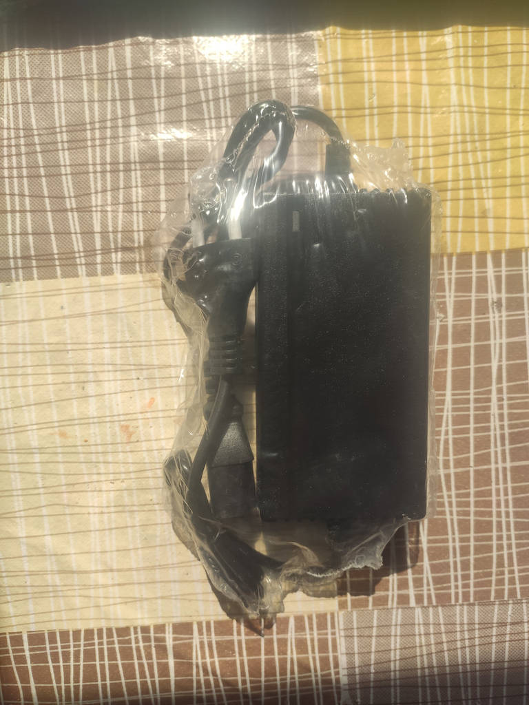 Зарядний пристрій для обприскувача оригінал 1А - фото покупців 1