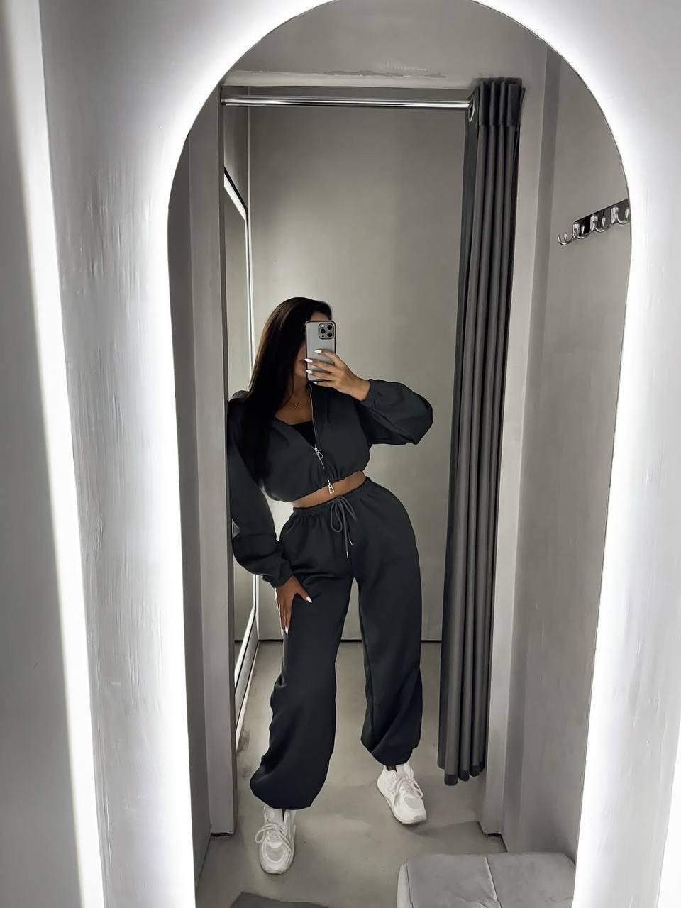 Жіночий спортивний костюм оверсайз із джогерами та укороченою майстрою (р. 42-48) 2so2063, фото 1