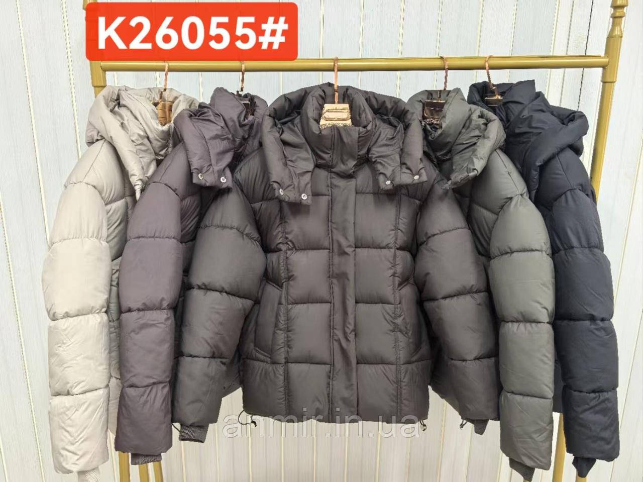 Куртка жіноча зимова з капюшоном рукава на манжеті норма 42-48, колір уточнюйте під час замовлення