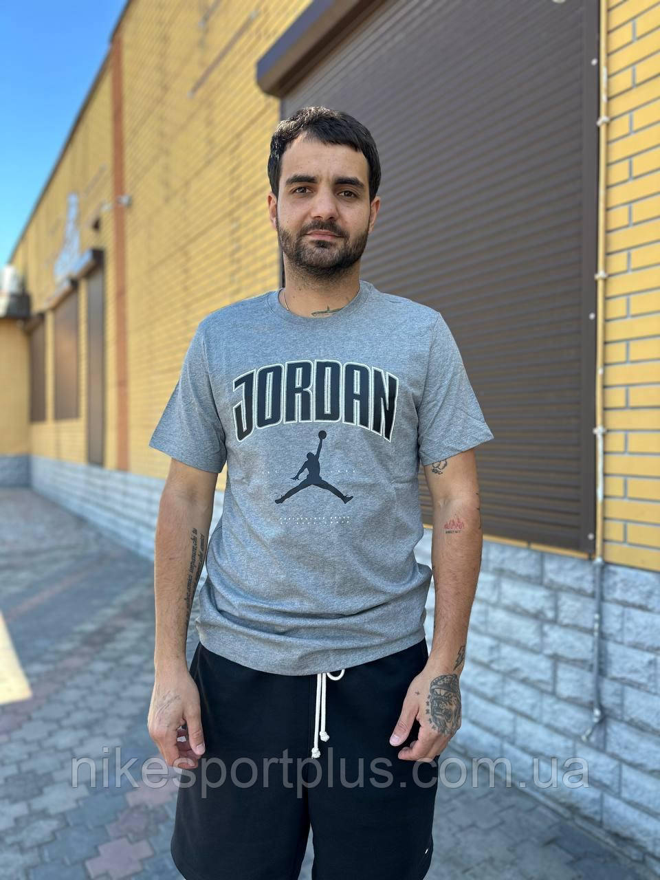 ФУТБОЛКА M J CITY 88 SS CREW HQ0009-091