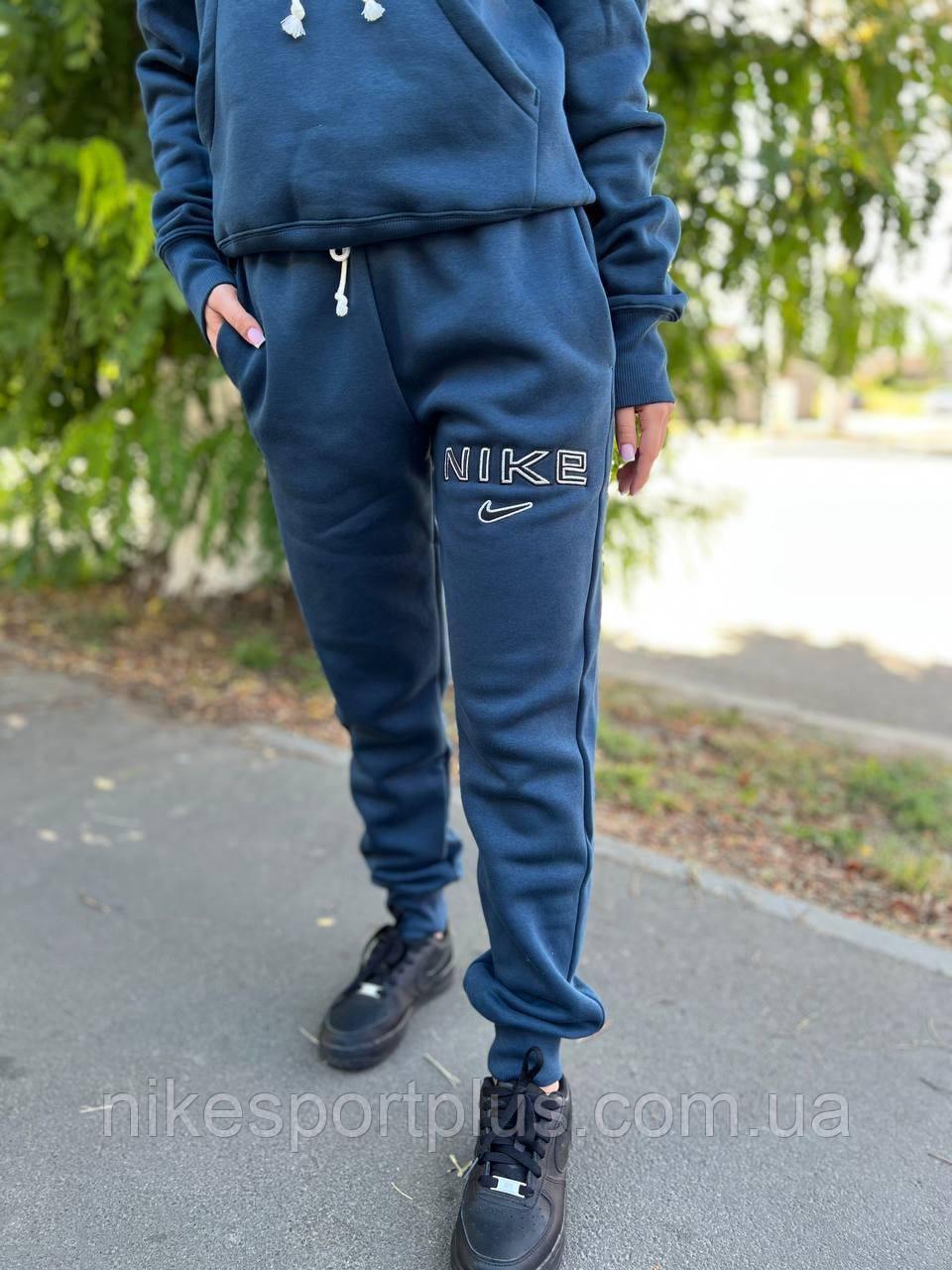 ШТАНИ W NSW PHNX FLC MR STD LOGO PNT HM9757-478