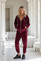 Жіночі костюми велюр
