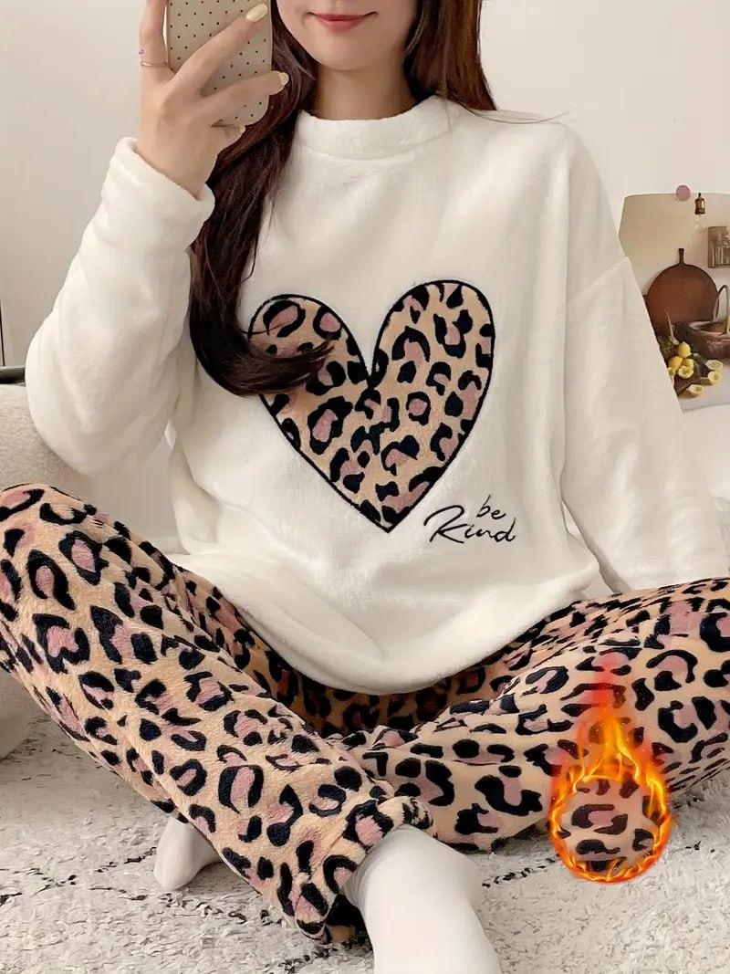 Піжама махрова довгий рукав светр та штани з леопардовим принтом, фото 1