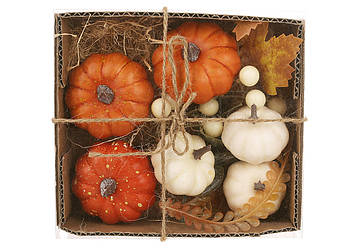 Набір для декору: гарбузи, ягоди і листя, 16*15*4. 5см, колір - відтінки осені