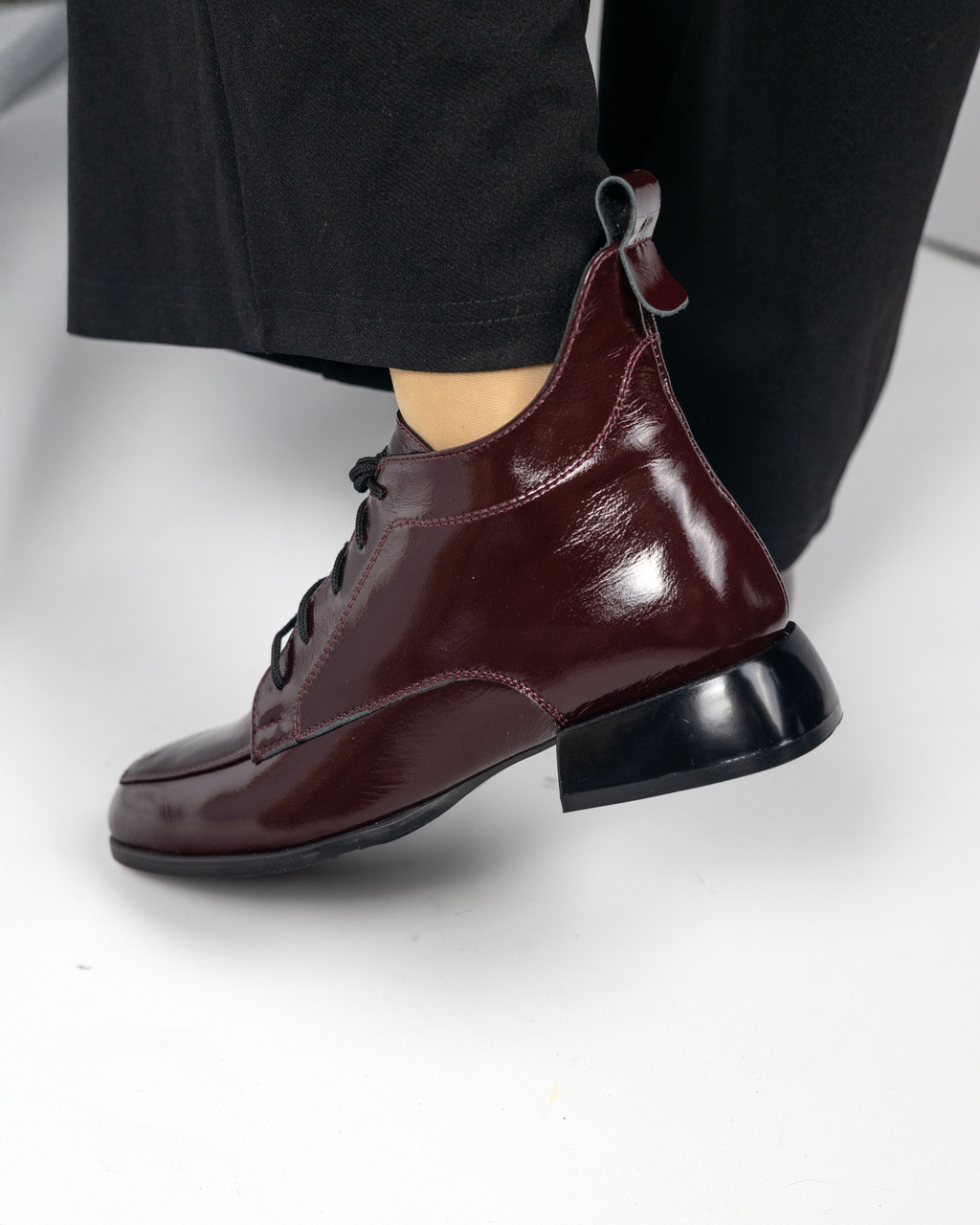 Бордові лакові жіночі черевики (бургунді)  36,40, фото 1