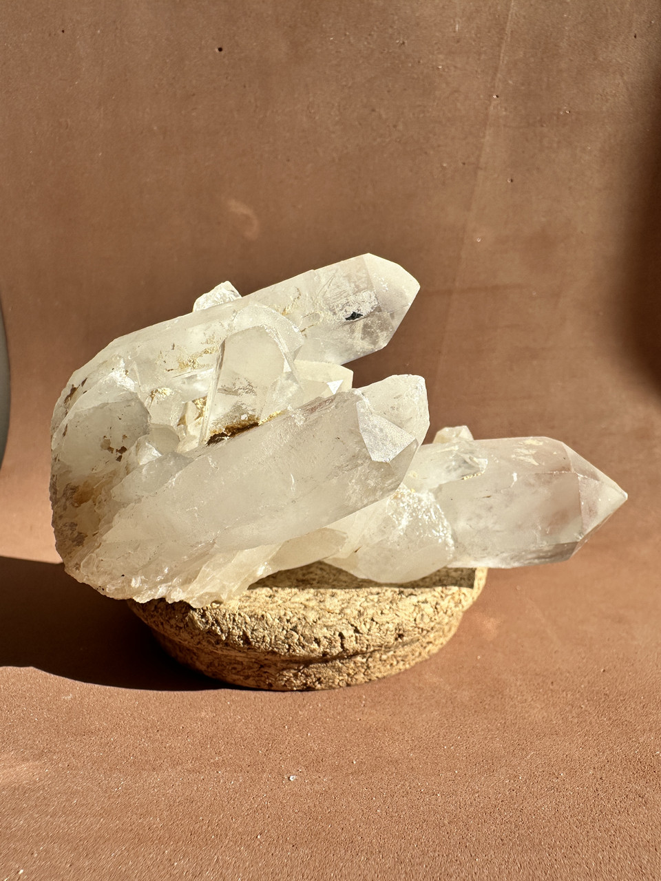 Кластер з натурального гірського кришталю, кристалічний кластер, вага 166 грам, розміри ≈ 39*55*83 мм, фото 1