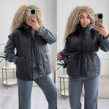 Жилетка жіноча стильна з поясом утеплювач синтипон 150 (Норма та напівбатал)