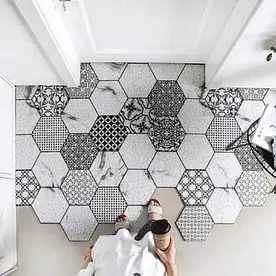 Килимок з ПВХ в передпокій 120х95 см Соти d17