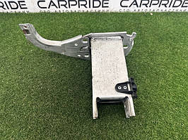 Кронштейн підсилювача бампера AUDI A7 4G 3.0 CGXB 2012 перед. (б/у)