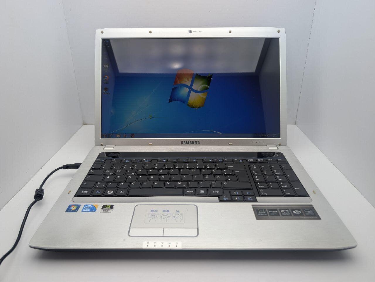 Б/в Ноутбук Samsung E372 17.3" 1600x900| Core i3-370M| 6 GB RAM| 500 GB HDD| GeForce 310M 512MB