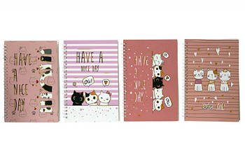 Зошит А5 на спіралі 60 аркушів клітка "Коти" DM-2158-40 G-Rich