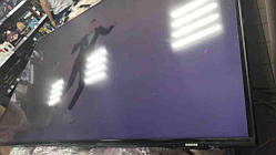 Телевізор Б/У Samsung UE50BU8000