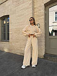Жіночий спортивний костюм з вкороченою кофтою і широкими штанами, фото 6
