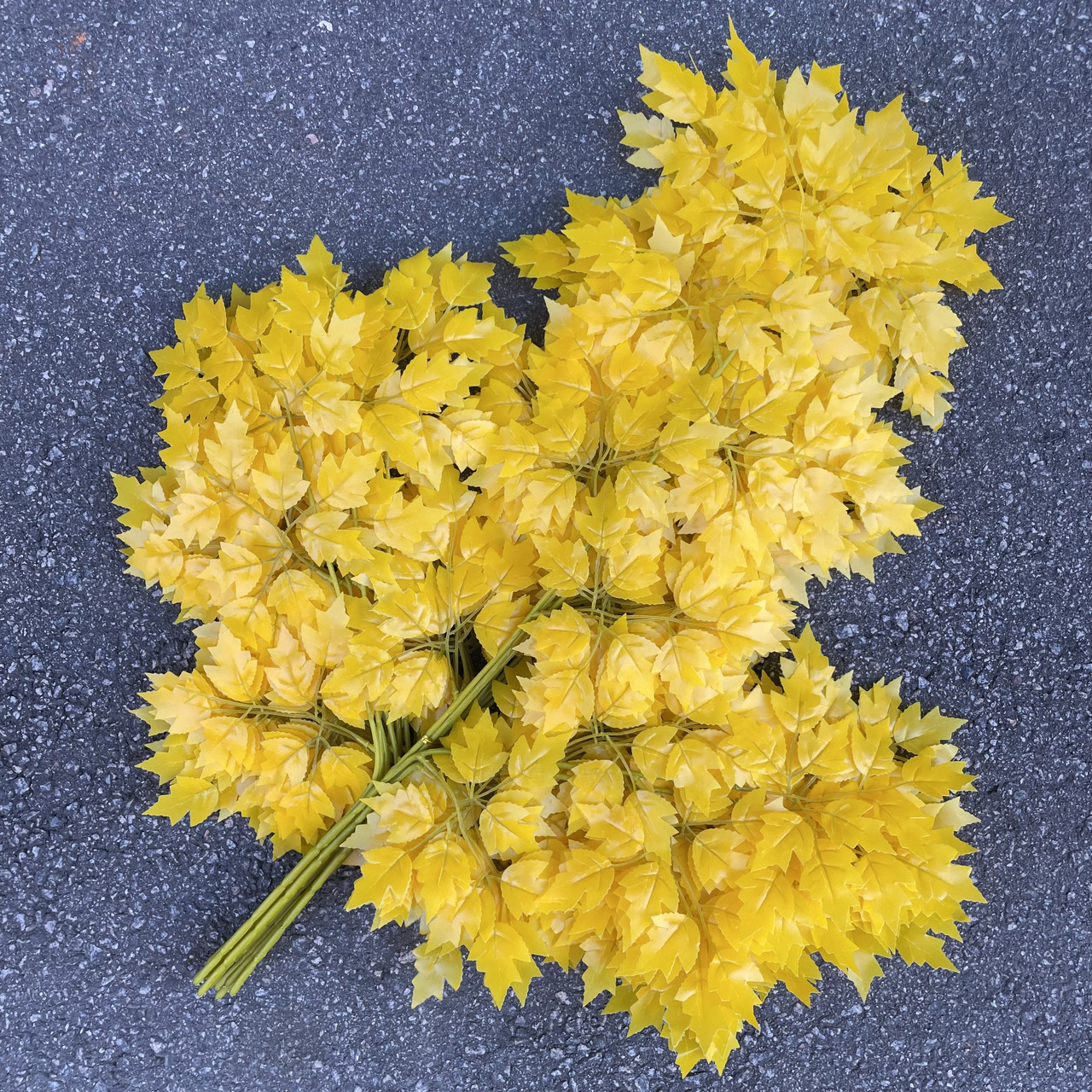 Штучна Гілка дерева калини 67 см люкс (12 шт в уп), фото 1