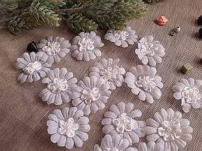 Тканеві квіти білий 40 мм, фото 3
