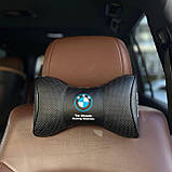 Подушка на підголовник в авто з логотипом BMW 1 штука, фото 2