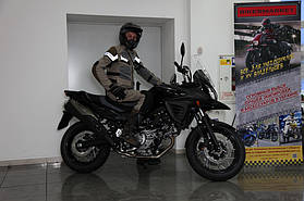 Функциональная летняя туристическая мотоэкипировка 6