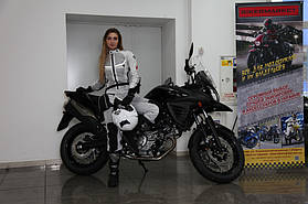 Функциональная летняя туристическая мотоэкипировка 9