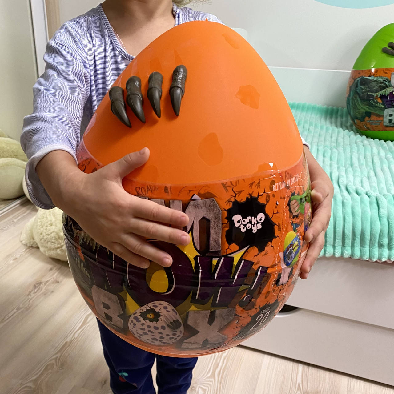 

ВЕЛИКЕ ЯЙЦЕ З СЮРПРИЗОМ ДИНОЗАВРИКИ Dino WOW Box