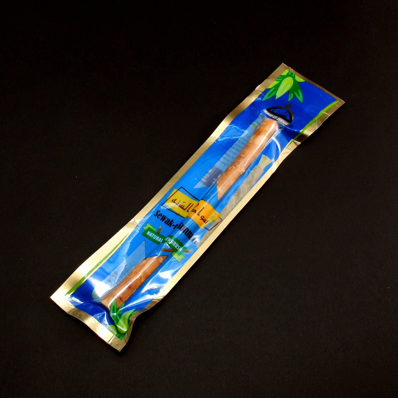 

Палочка мисвак - натуральная щеточка для отбеливания зубов. Снимает налет, зубной камень, освежает дыхание