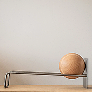 Стильна металева підставка для платівок та книг з дерев'яною кулею, фото 5