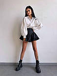 Жіночий комплект: біла сорочка із широкими рукавами ліхтариками та чорна спідниця з рюшами воланами зі 100% бавовни, фото 2